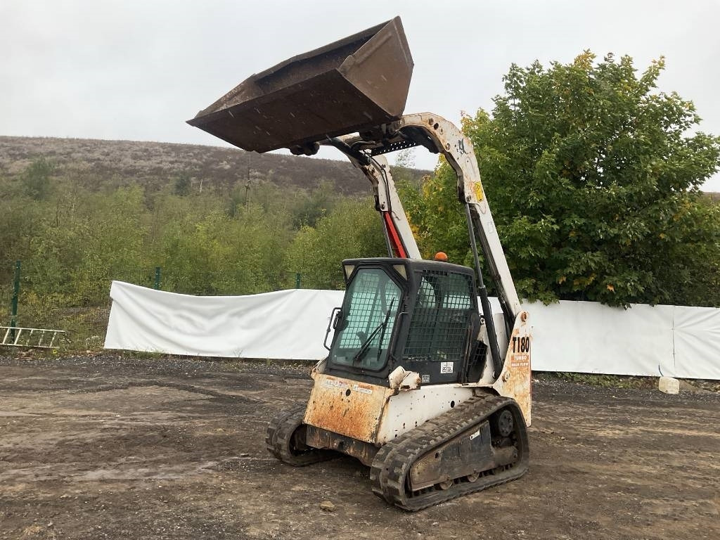 Bobcat T 180 - Skid steer loader: picture 2 Bobcat T 180 - Skid steer loader: picture 2