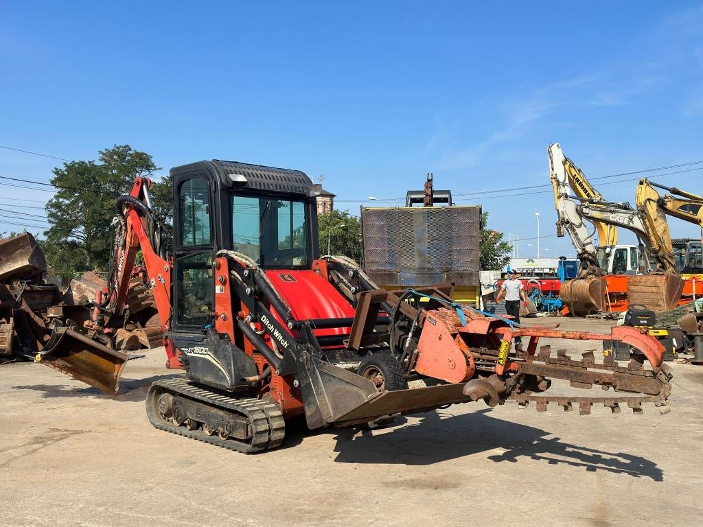 Ditch Witch XT 1600 - Backhoe loader: picture 2 Ditch Witch XT 1600 - Backhoe loader: picture 2