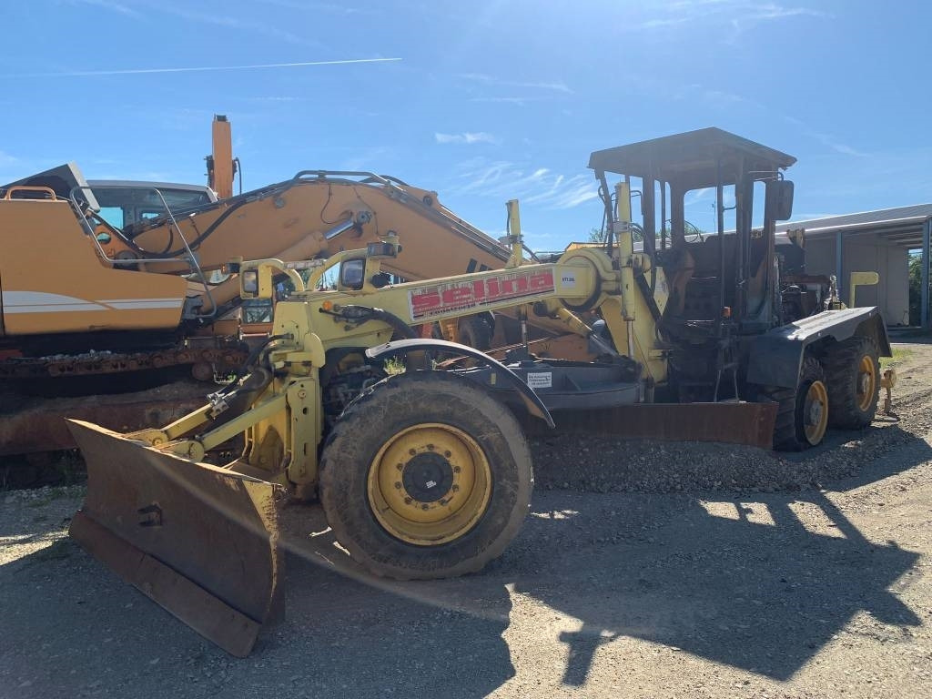 HBM Nobas BG160TA FOR PARTS - Grader: picture 2 HBM Nobas BG160TA FOR PARTS - Grader: picture 2