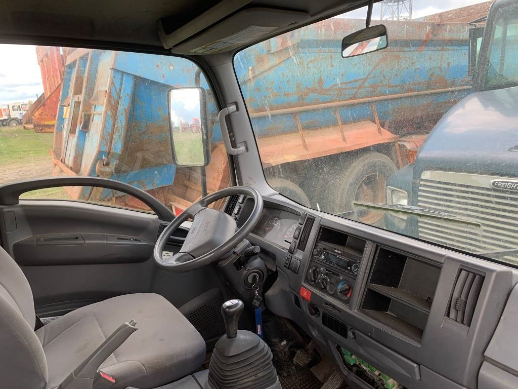 Isuzu FOR PARTS  leasing Isuzu FOR PARTS: picture 9