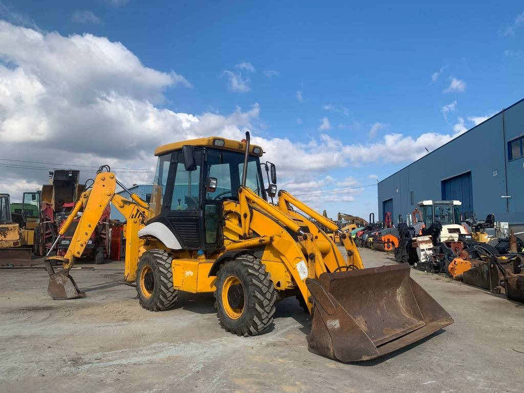 JCB 2 CX - Backhoe loader: picture 2 JCB 2 CX - Backhoe loader: picture 2