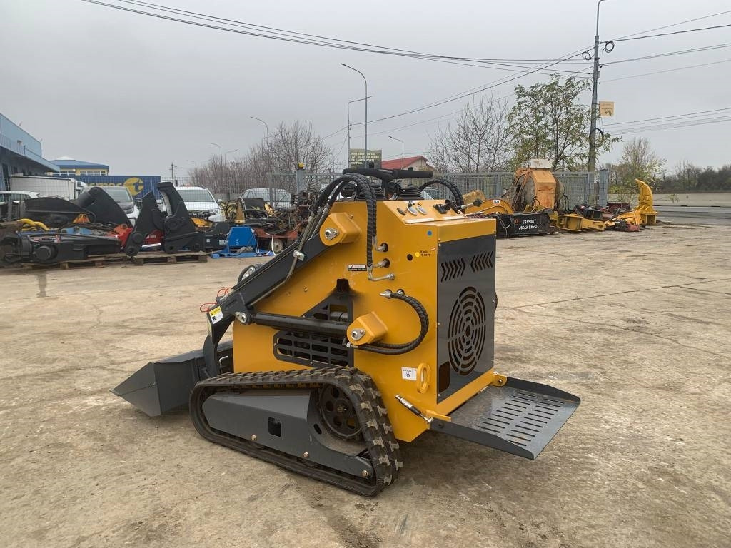 Newrick ZW480 - Skid steer loader: picture 3 Newrick ZW480 - Skid steer loader: picture 3