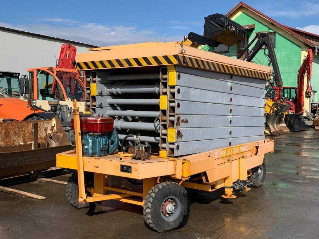 SJY3 - Scissor lift: picture 1 SJY3 - Scissor lift: picture 1