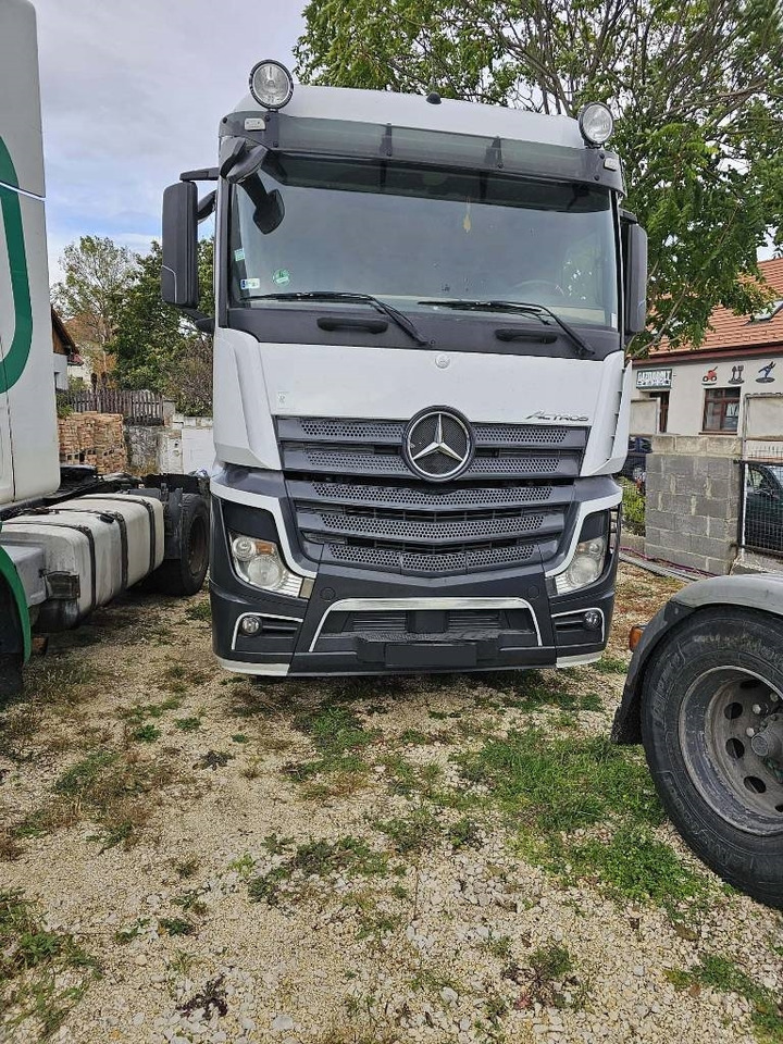 Mercedes-Benz Actros 1842  - Tractor unit: picture 3 Mercedes-Benz Actros 1842  - Tractor unit: picture 3