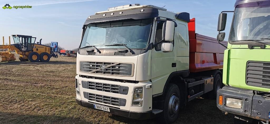 Volvo FM12 420 - Tipper: picture 4 Volvo FM12 420 - Tipper: picture 4