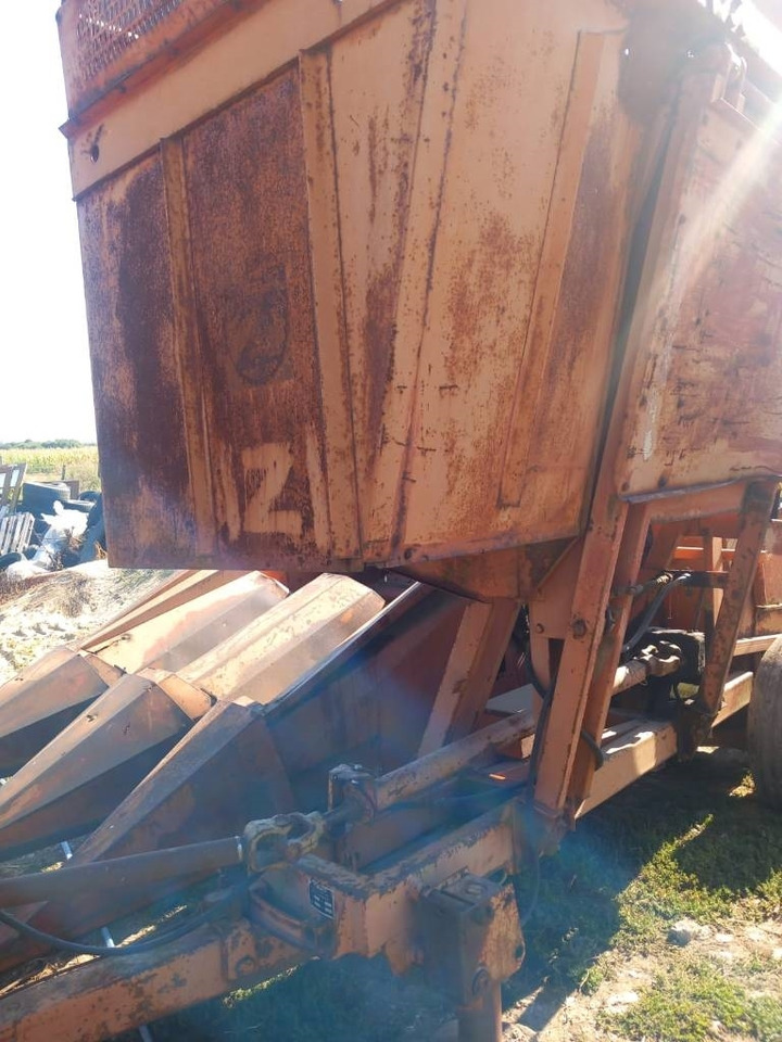 ZMAI 222  - Harvester: picture 3 ZMAI 222  - Harvester: picture 3