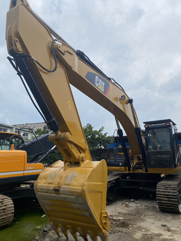 Caterpillar 330D - Crawler excavator: picture 1 Caterpillar 330D - Crawler excavator: picture 1