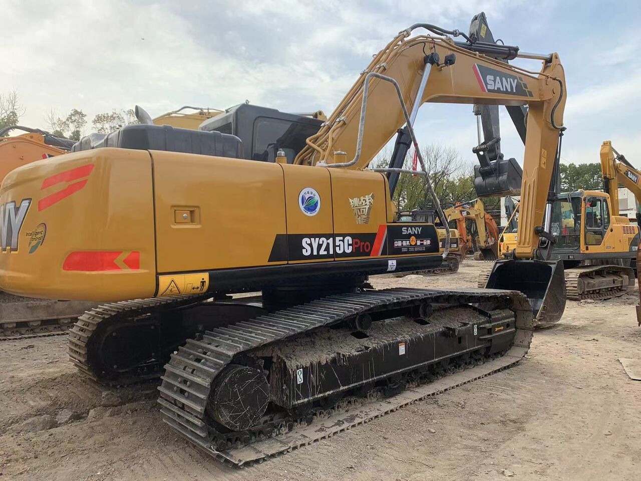 Sany SY215C - Crawler excavator: picture 5 Sany SY215C - Crawler excavator: picture 5