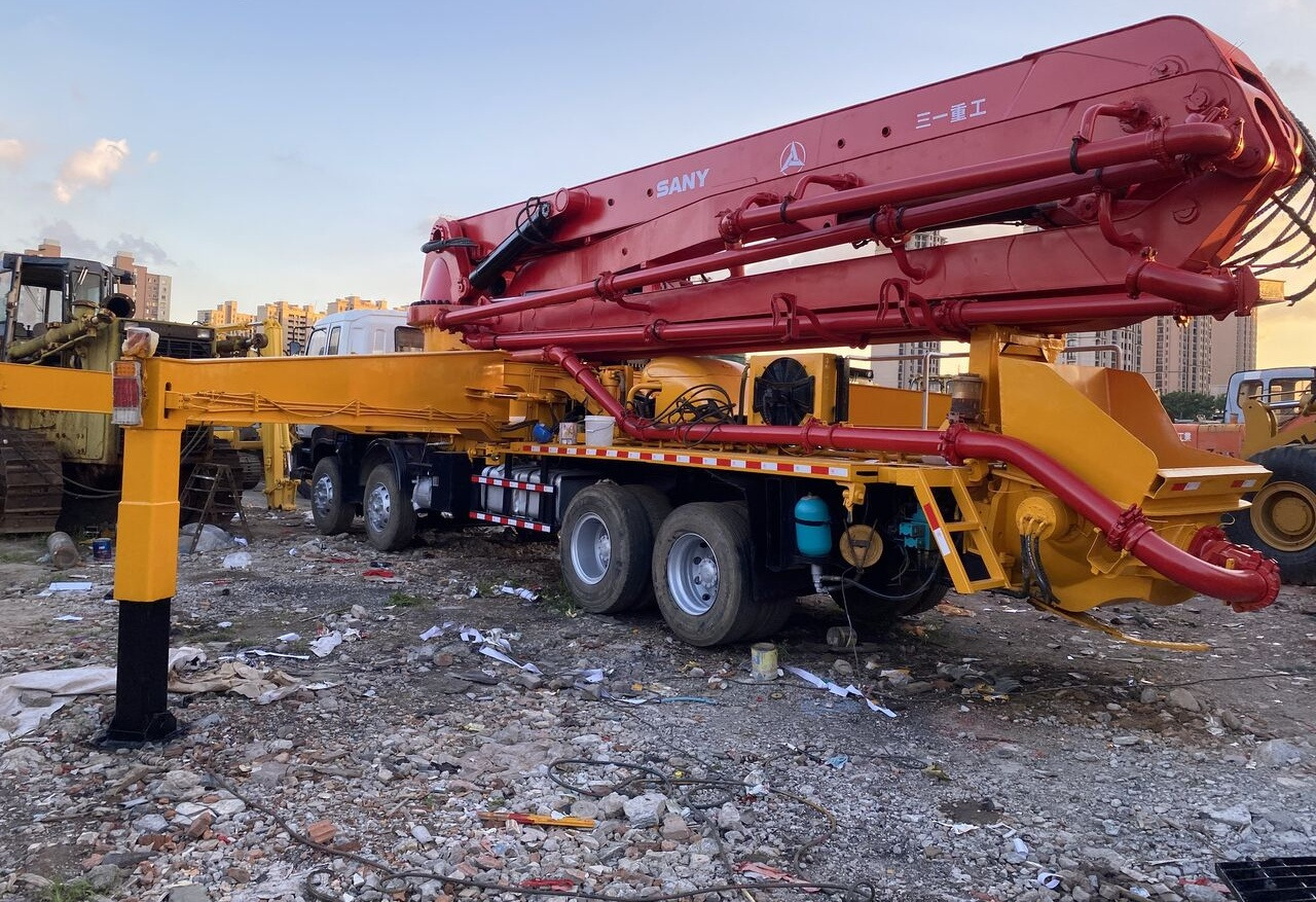 Sany SY5382THB - Concrete pump truck: picture 4 Sany SY5382THB - Concrete pump truck: picture 4