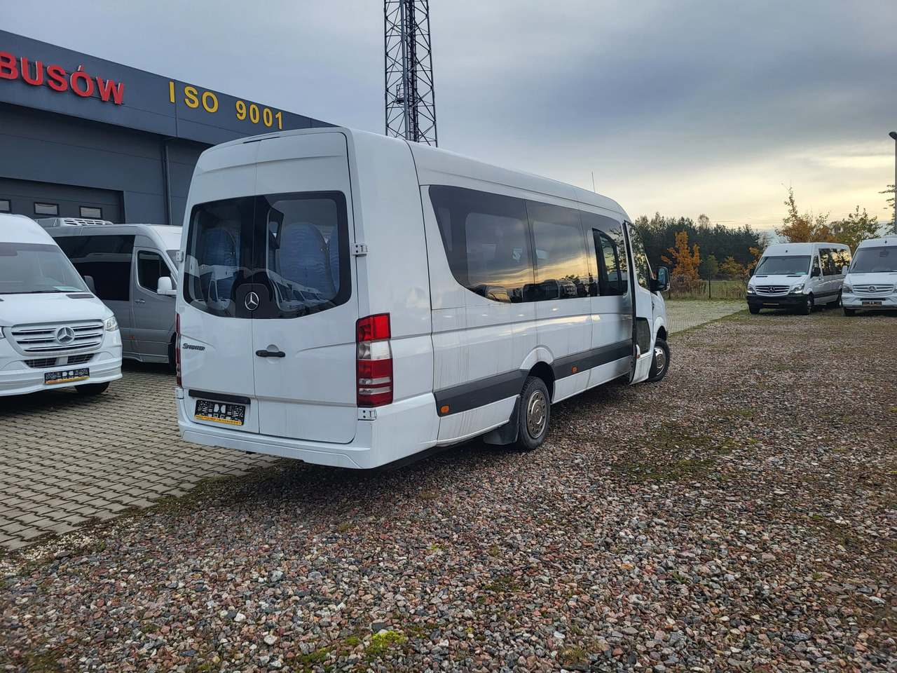 Mercedes-Benz Sprinter 518 CDI - 24 places + standing - Minibus, Passenger van: picture 4 Mercedes-Benz Sprinter 518 CDI - 24 places + standing - Minibus, Passenger van: picture 4