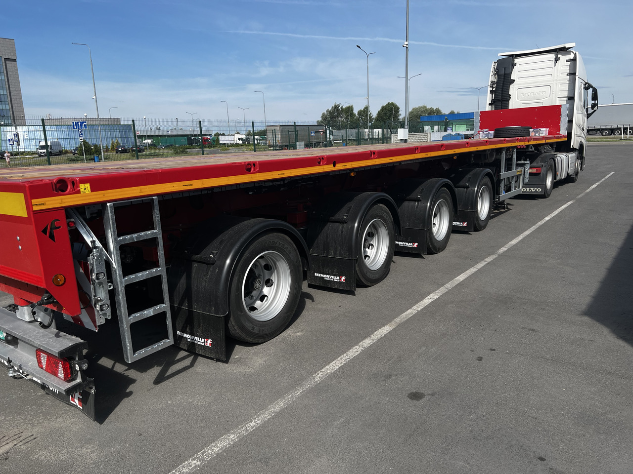 FAYMONVILLE TeleMax Tele-Z-4H-AAA - Dropside/ Flatbed semi-trailer: picture 2 FAYMONVILLE TeleMax Tele-Z-4H-AAA - Dropside/ Flatbed semi-trailer: picture 2