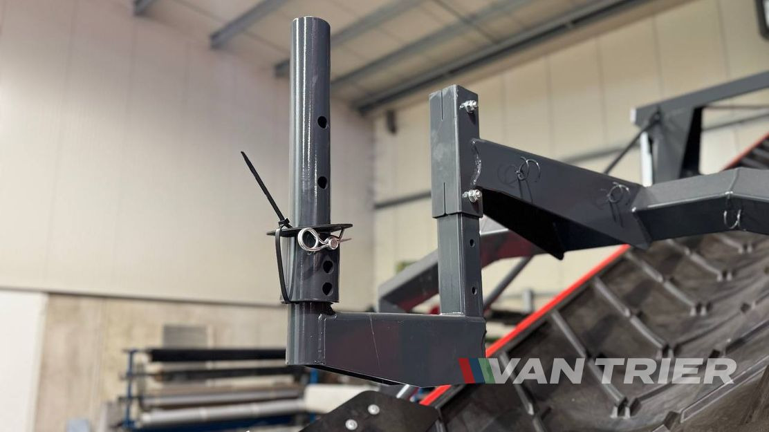 Miedema ML1680 Premium Store loader - Belt conveyor: picture 4 Miedema ML1680 Premium Store loader - Belt conveyor: picture 4