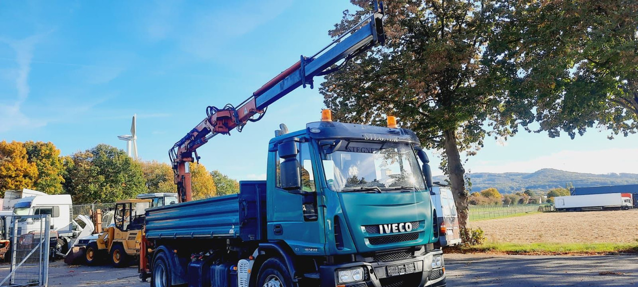 Tipper, Crane truck Iveco ML180E28K 4x2 mit Kran/Funk/Greifer: picture 1