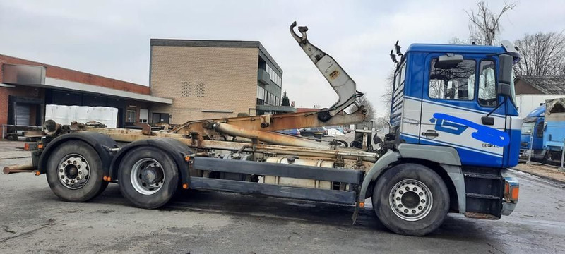 MAN 26.314K 6x2 Blatt/Luft Diff/Sperre - Hook lift truck: picture 3 MAN 26.314K 6x2 Blatt/Luft Diff/Sperre - Hook lift truck: picture 3