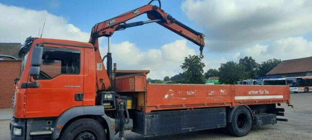 MAN TG-M18.280PS Hiab 111B-2 mit Funk - Dropside/ Flatbed truck, Crane truck: picture 1 MAN TG-M18.280PS Hiab 111B-2 mit Funk - Dropside/ Flatbed truck, Crane truck: picture 1