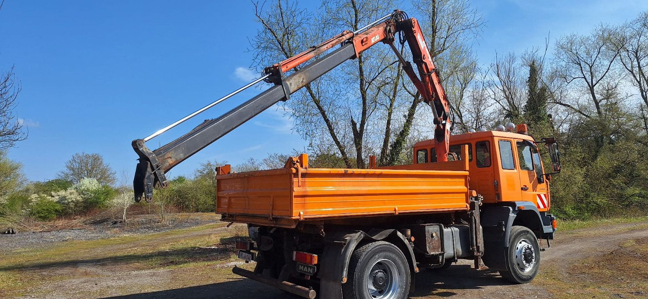 Tipper, Crane truck MAN TGM 18.240PS 4x4 3.S-Kipper mit Kran: picture 6