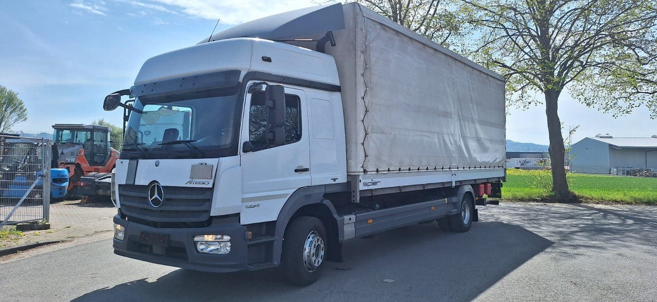 Mercedes-Benz 1224 Atego 3 G.Haus/Hochdach LBW AHK - Curtain side truck: picture 1 Mercedes-Benz 1224 Atego 3 G.Haus/Hochdach LBW AHK - Curtain side truck: picture 1