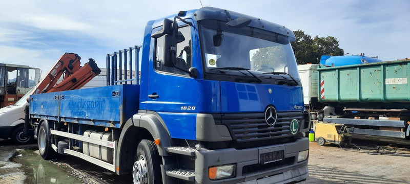 Mercedes-Benz 1828 Pritsche+Glastransport - Dropside/ Flatbed truck, Crane truck: picture 1 Mercedes-Benz 1828 Pritsche+Glastransport - Dropside/ Flatbed truck, Crane truck: picture 1