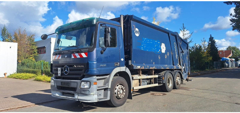 Mercedes-Benz 2632 Müllwgen 6x2 M.Haus Blatt/Luft - Garbage truck: picture 1 Mercedes-Benz 2632 Müllwgen 6x2 M.Haus Blatt/Luft - Garbage truck: picture 1