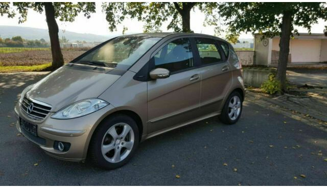 Mercedes-Benz A-Klasse 200 CDI - Hatchback: picture 1 Mercedes-Benz A-Klasse 200 CDI - Hatchback: picture 1