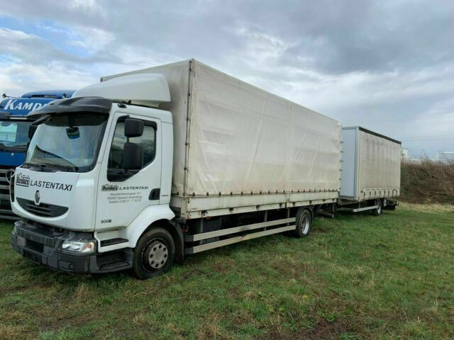 Renault 44A - Curtain side truck: picture 5 Renault 44A - Curtain side truck: picture 5
