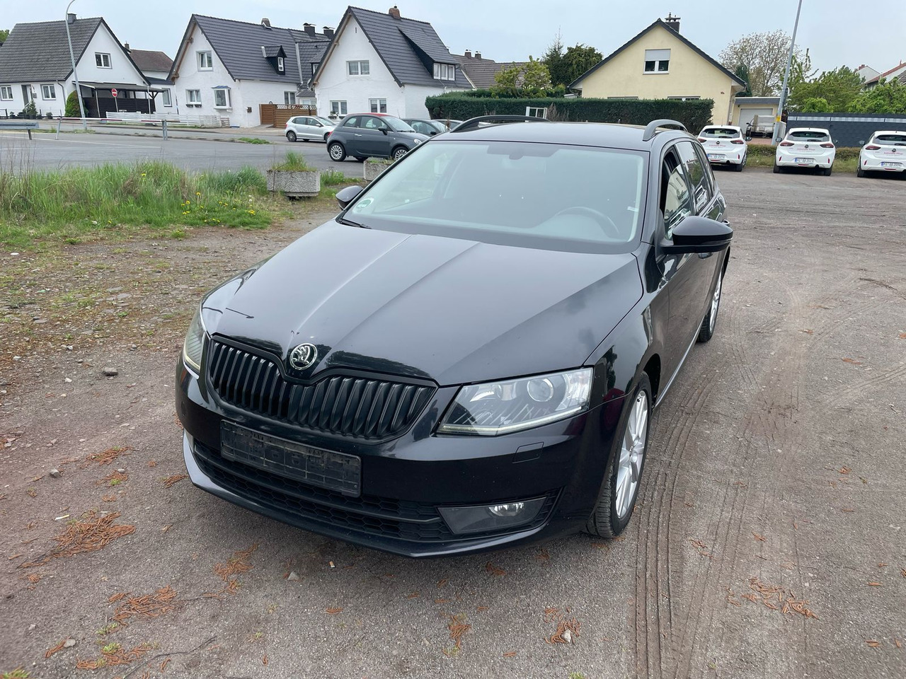 Skoda Octavia 2.0 TDI Green tec Solution Combi - Car: picture 1 Skoda Octavia 2.0 TDI Green tec Solution Combi - Car: picture 1