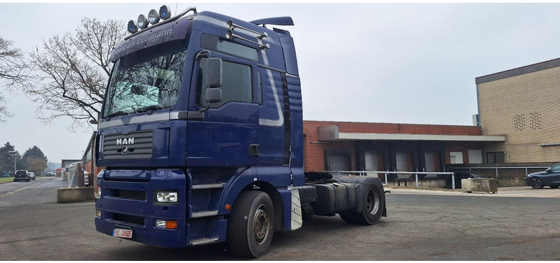 MAN 18.430 TGA G/Haus Hochdach xxl - Tractor unit: picture 1 MAN 18.430 TGA G/Haus Hochdach xxl - Tractor unit: picture 1