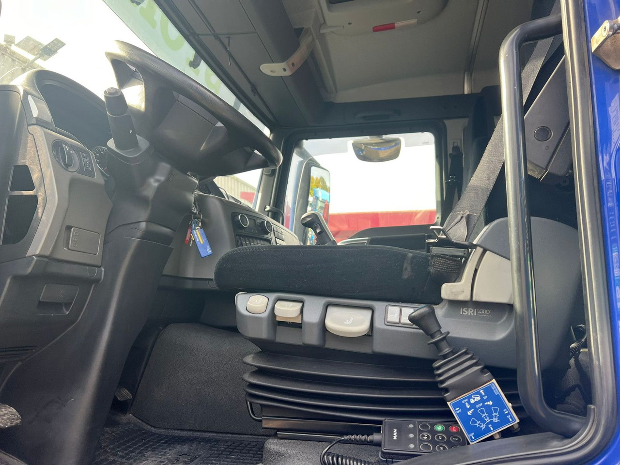 MAN 18.440 4x4 Hydrodrive - Tractor unit: picture 5 MAN 18.440 4x4 Hydrodrive - Tractor unit: picture 5