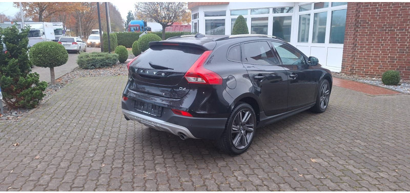 Volvo V40 Cross Country You! - Car: picture 4 Volvo V40 Cross Country You! - Car: picture 4