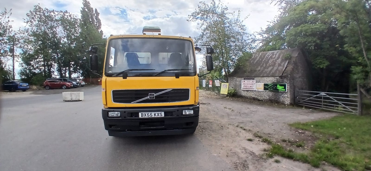 2005 Volvo FL Tipper Truck - Tipper: picture 5 2005 Volvo FL Tipper Truck - Tipper: picture 5