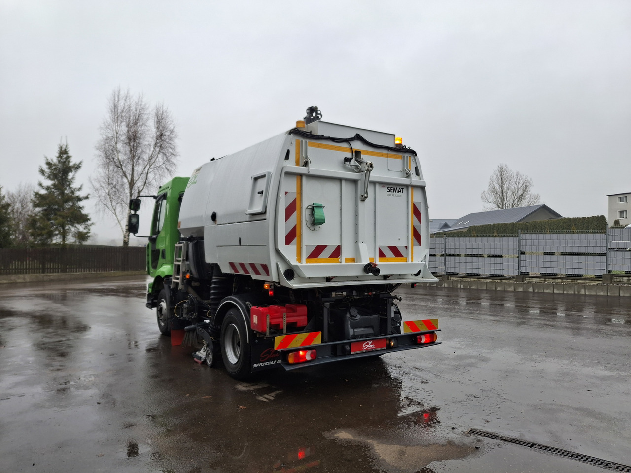 Renault Midlum 220 Zamiatarka Kehrmaschine PM10 L/R 2 Motoren JOHNSTON SEMAT - Road sweeper: picture 3 Renault Midlum 220 Zamiatarka Kehrmaschine PM10 L/R 2 Motoren JOHNSTON SEMAT - Road sweeper: picture 3