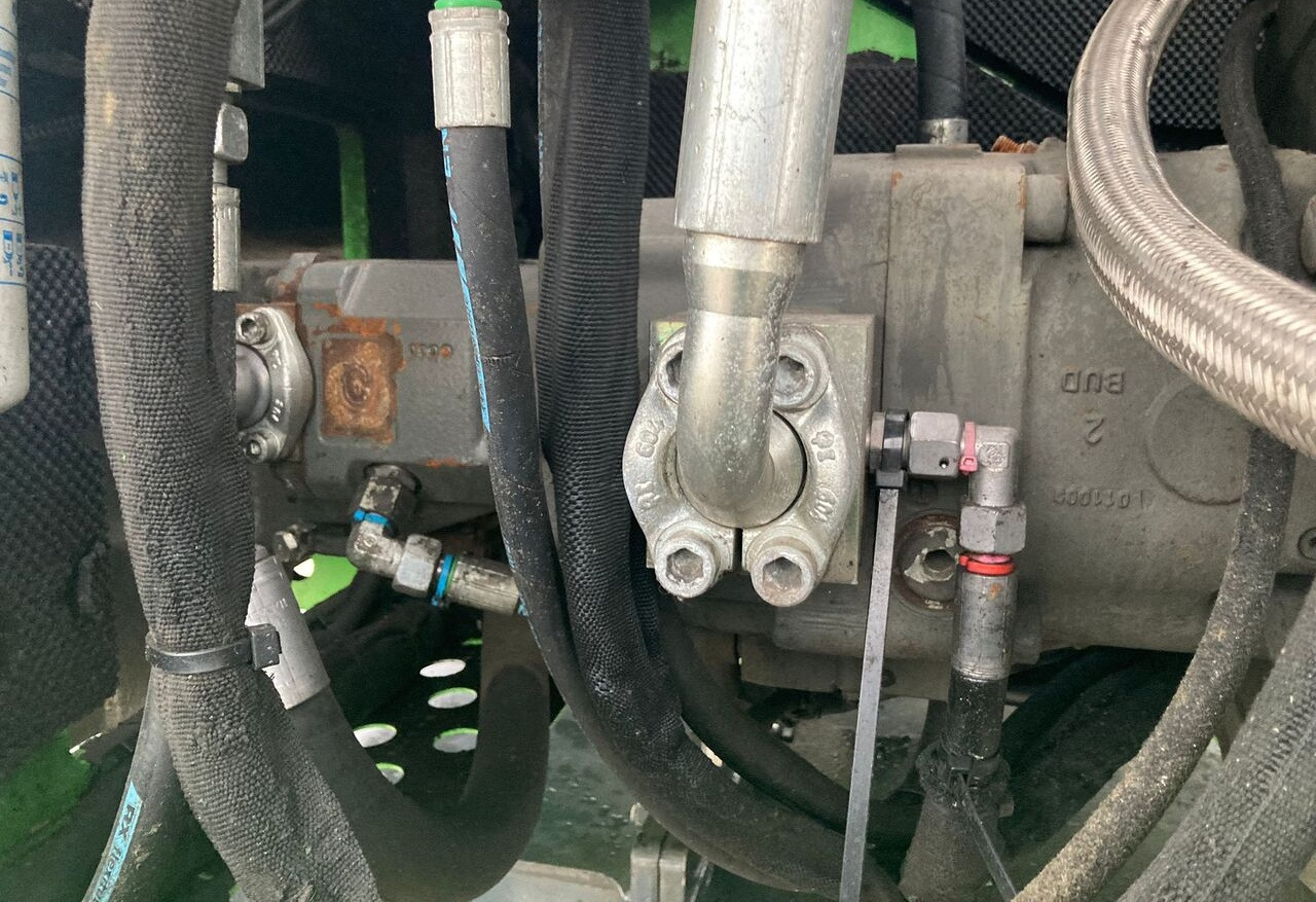 Waste/ Industry handler Sennebogen 818 M: picture 15 Waste/ Industry handler Sennebogen 818 M: picture 15