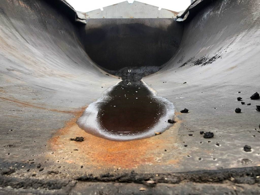 Asphalt TIPPER BOX - Cab for Truck: picture 2 Asphalt TIPPER BOX - Cab for Truck: picture 2