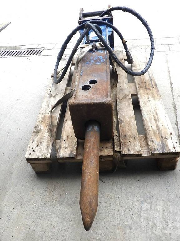 Bentrup TOPA 300 - Hydraulic hammer for Construction machinery: picture 2 Bentrup TOPA 300 - Hydraulic hammer for Construction machinery: picture 2