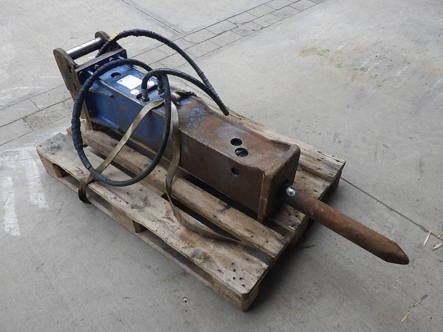 Bentrup TOPA 300 - Hydraulic hammer for Construction machinery: picture 3 Bentrup TOPA 300 - Hydraulic hammer for Construction machinery: picture 3