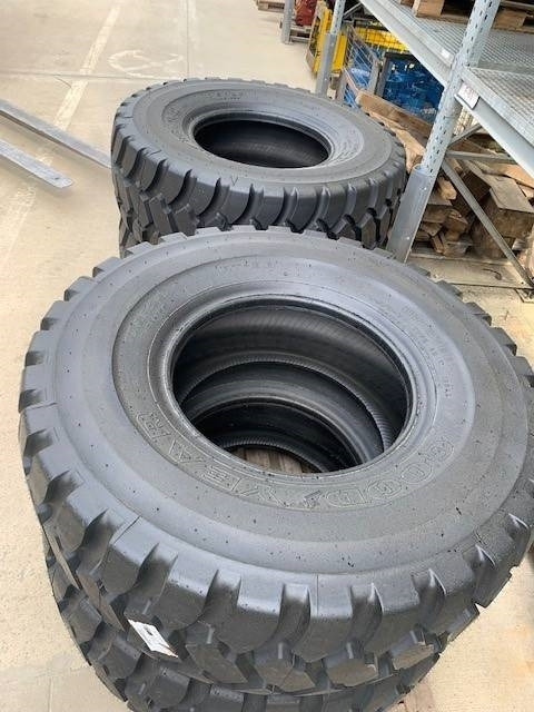 Goodyear RT3B 17.5 R25 - Tire for Construction machinery: picture 1 Goodyear RT3B 17.5 R25 - Tire for Construction machinery: picture 1