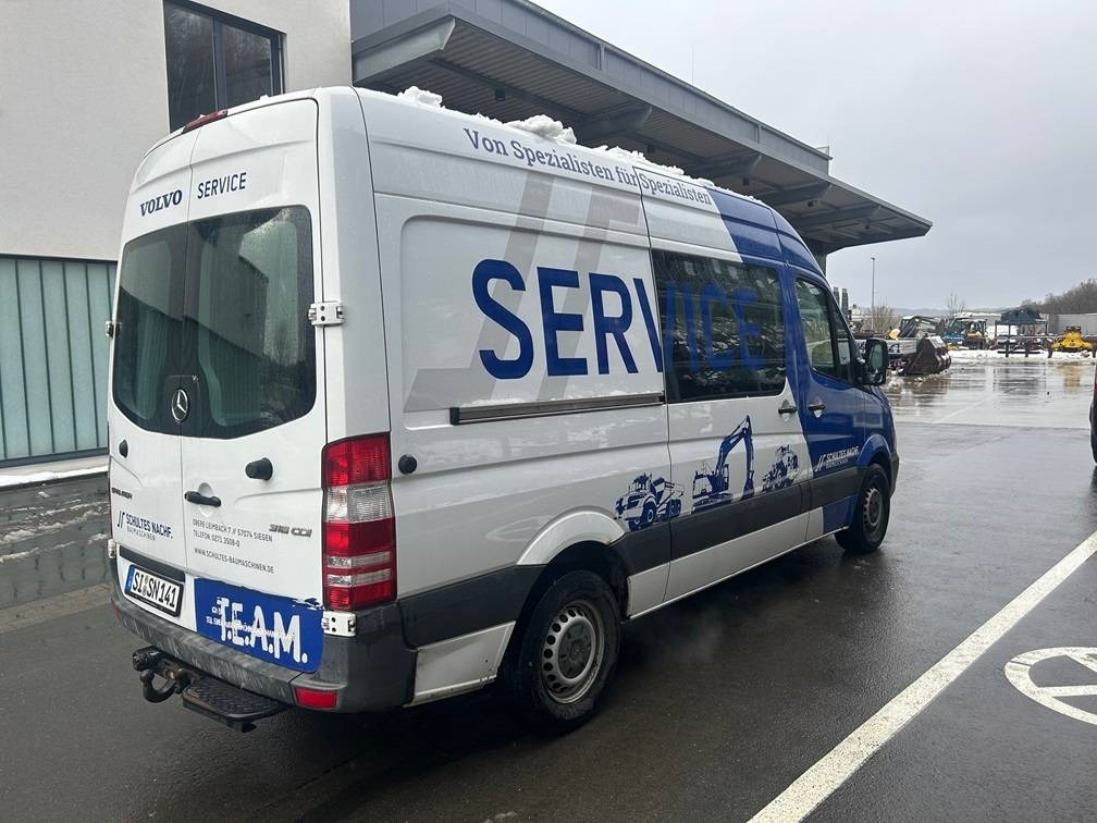 Mercedes-Benz 316 CDI Sprinter - Panel van: picture 4 Mercedes-Benz 316 CDI Sprinter - Panel van: picture 4