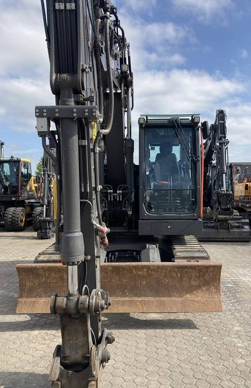 Volvo ECR 145 E  - Crawler excavator: picture 3 Volvo ECR 145 E  - Crawler excavator: picture 3