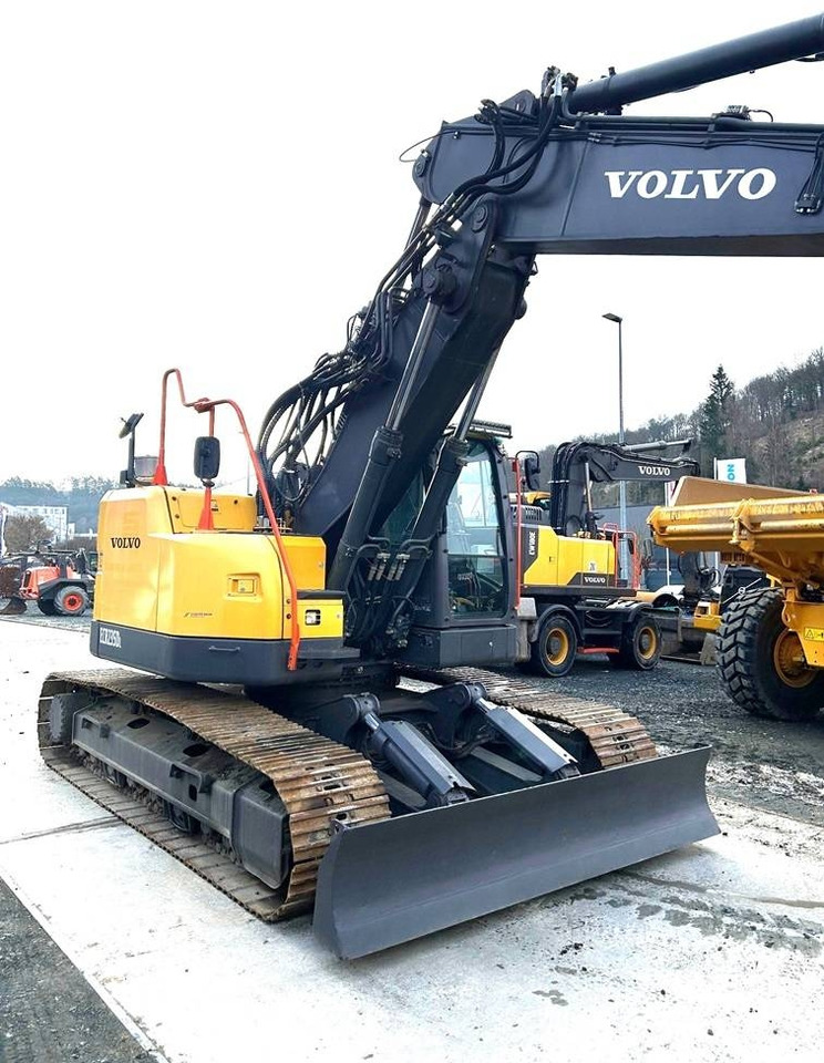 Volvo ECR 235 D - Crawler excavator: picture 4 Volvo ECR 235 D - Crawler excavator: picture 4