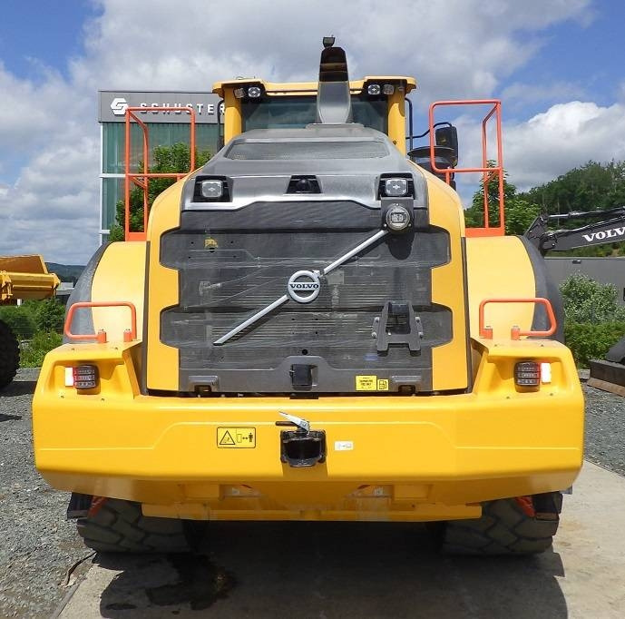 Volvo L 220 H - Wheel loader: picture 5 Volvo L 220 H - Wheel loader: picture 5