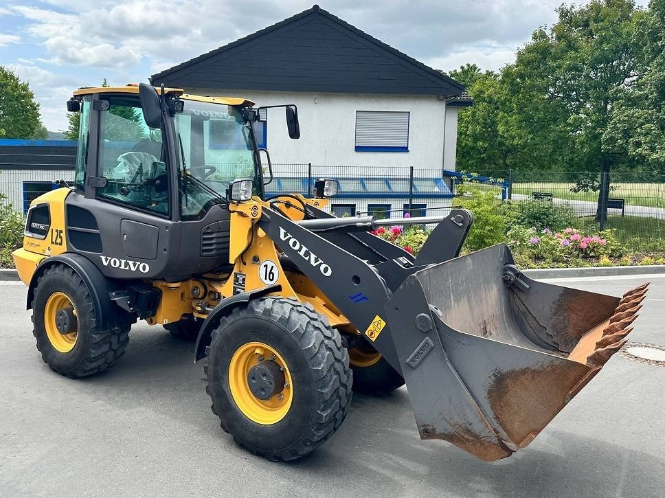 Volvo L 25 Electric - Wheel loader: picture 2 Volvo L 25 Electric - Wheel loader: picture 2