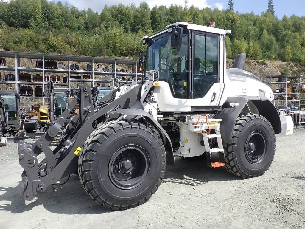 Volvo L 60 H - Wheel loader: picture 1 Volvo L 60 H - Wheel loader: picture 1