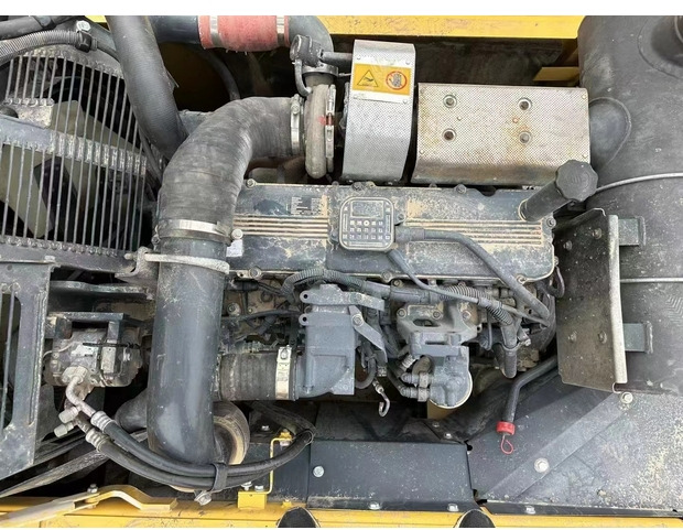 Crawler excavator 2019 Komatsu PC360-8: picture 16