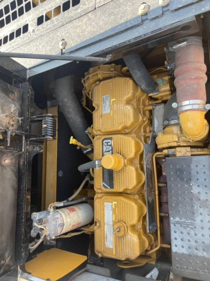 CAT 374 D L - Crawler excavator: picture 4 CAT 374 D L - Crawler excavator: picture 4