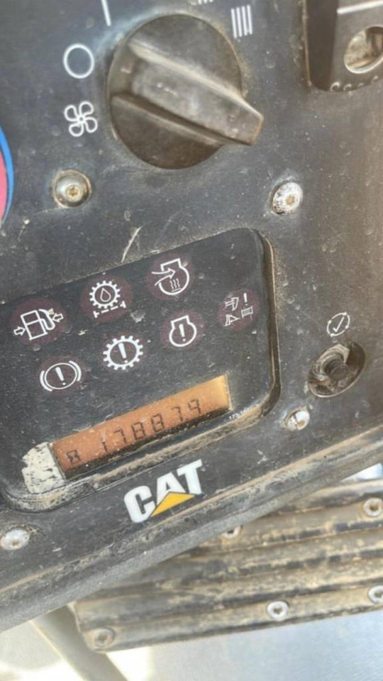 CAT D6R XL III - Bulldozer: picture 3 CAT D6R XL III - Bulldozer: picture 3