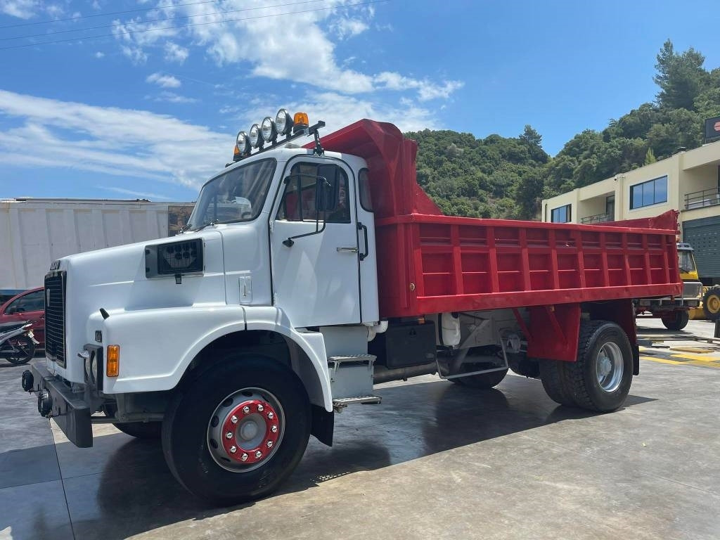 Volvo N10 ST - Tipper: picture 4 Volvo N10 ST - Tipper: picture 4