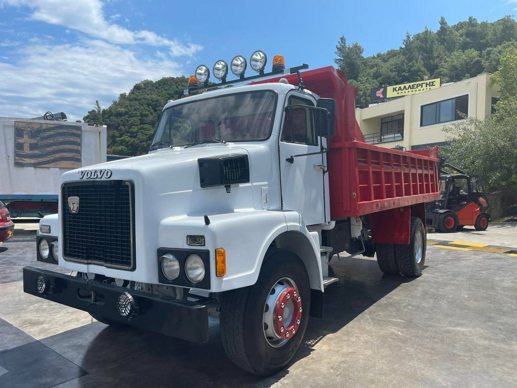 Volvo N10 ST - Tipper: picture 3 Volvo N10 ST - Tipper: picture 3