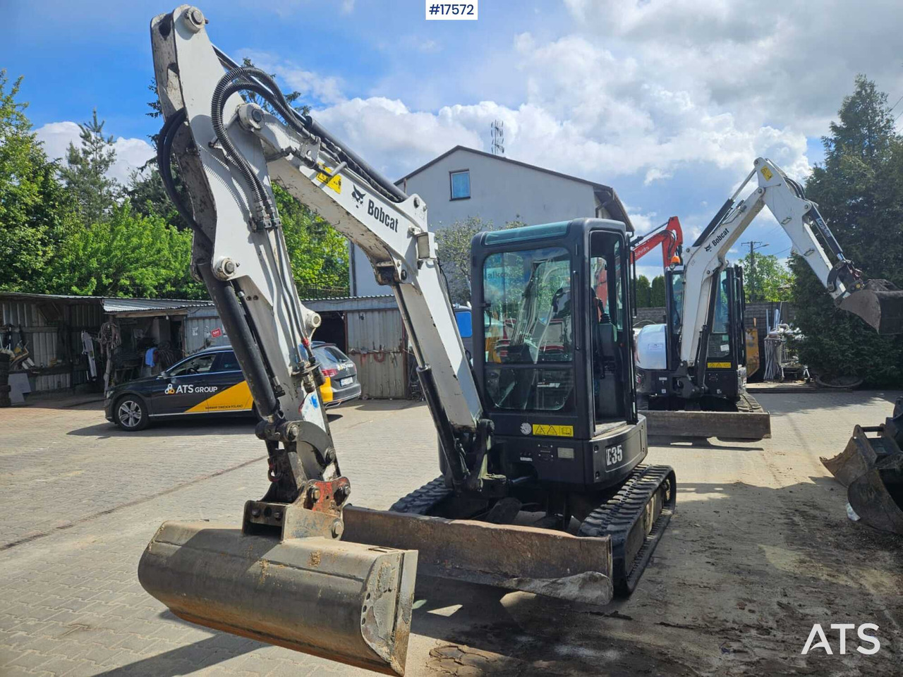 2011 Bobcat E35 - Mini excavator: picture 2 2011 Bobcat E35 - Mini excavator: picture 2