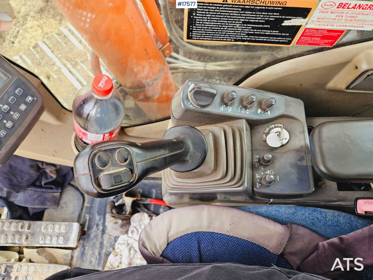 Crawler excavator 2011 Hitachi  Zaxis 250 LC: picture 19