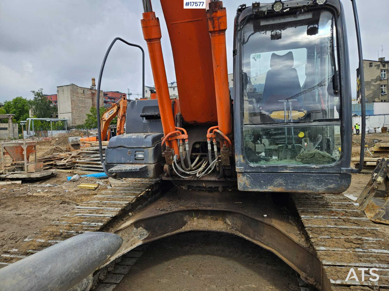 Crawler excavator 2011 Hitachi  Zaxis 250 LC: picture 10